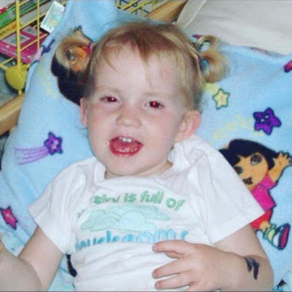 Meet your Posher, Lynnea - Picture 1 of 1